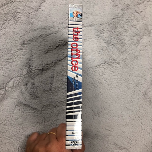 NWT Season 2 of The Office DVD Unopened - Picture 3 of 3